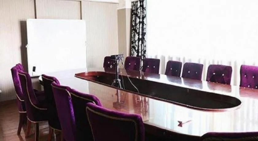 Urban Garden Hotel Chengyang District Government Liuting Airport