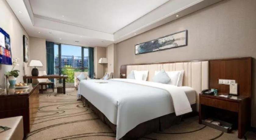 Bed in Days Hotel by Wyndham Hunan Changsha Convoy