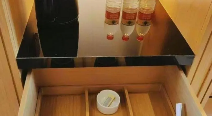 The Hotel V Nanjing Lishui