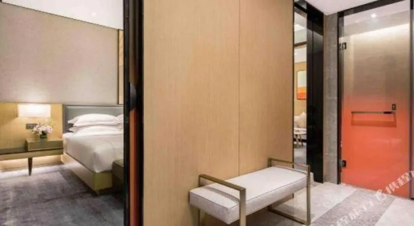 Bed in The Hotel V Nanjing Lishui