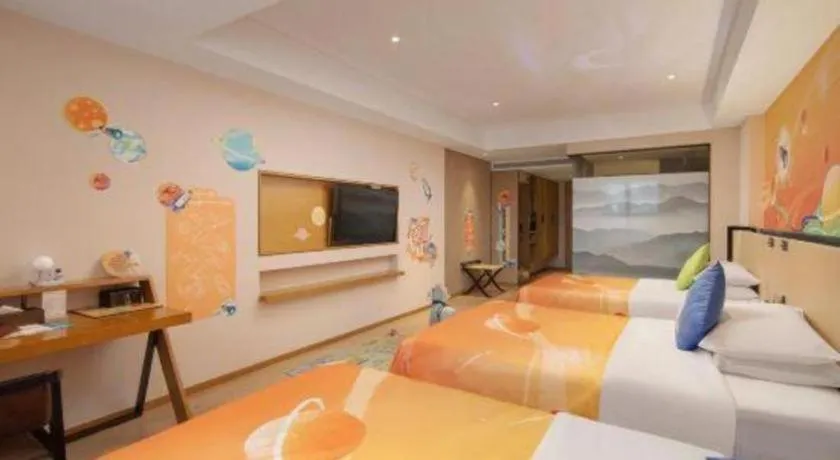 Bed in The Hotel V Nanjing Confucius Temple