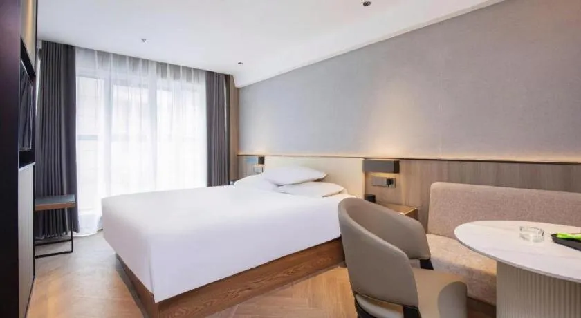 Bed in Starway Hotel(Shuiximen Street,Nanjing)