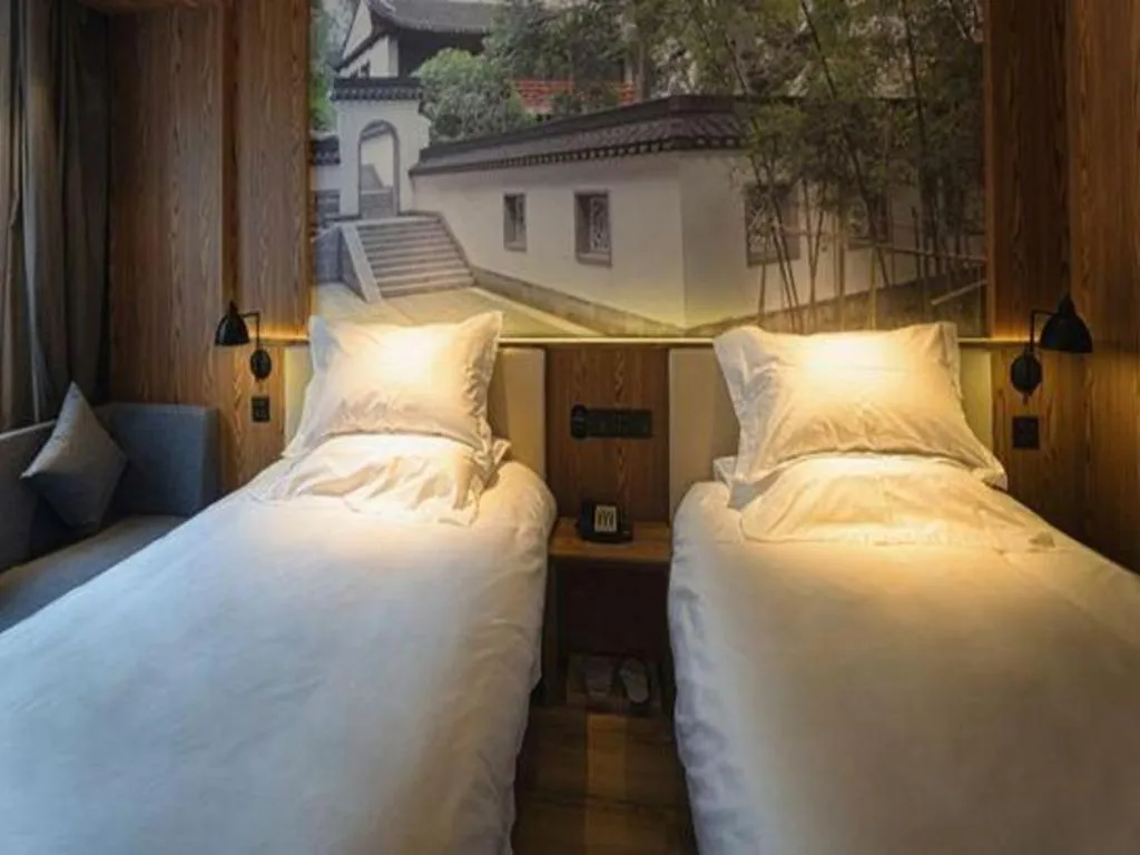 Bed in Starway Hotel(Shuiximen Street,Nanjing)