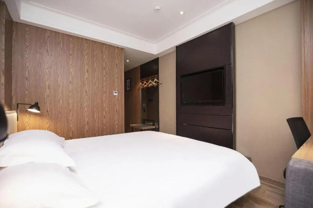 Bed in Starway Hotel(Shuiximen Street,Nanjing)