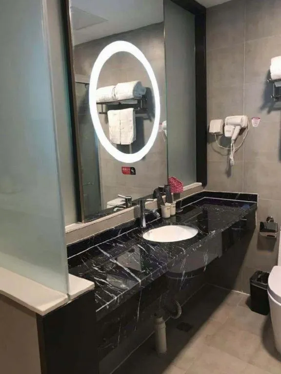 City 118 Hotel Qingdao Boardcast Tower