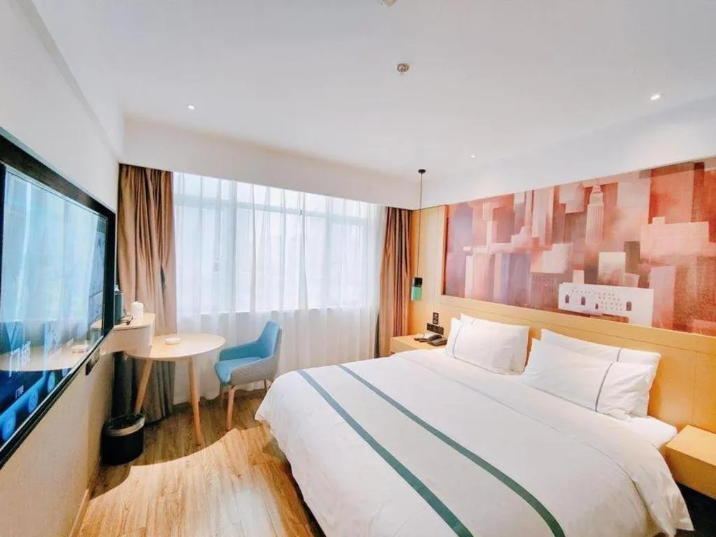 Bed in City Comfort Inn Changsha Huangxing Avenue Airport Longhua Metro Station