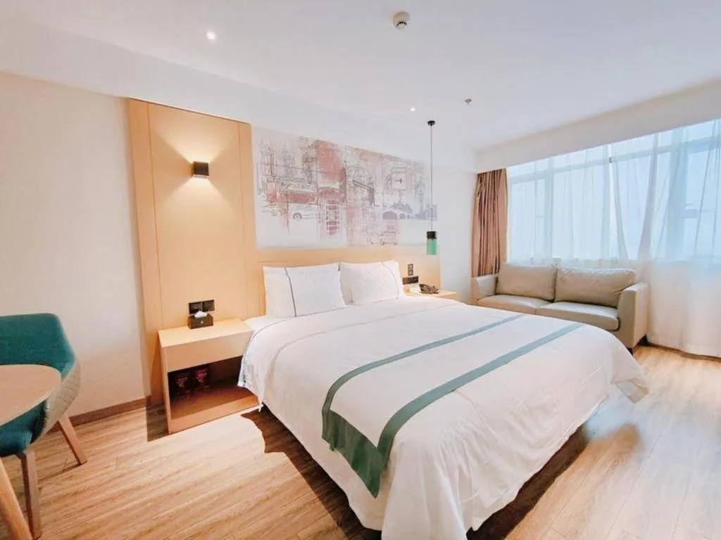 Bed in City Comfort Inn Changsha Huangxing Avenue Airport Longhua Metro Station