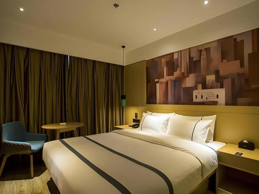 Bed in City Comfort Inn Changsha Huangxing Avenue Airport Longhua Metro Station