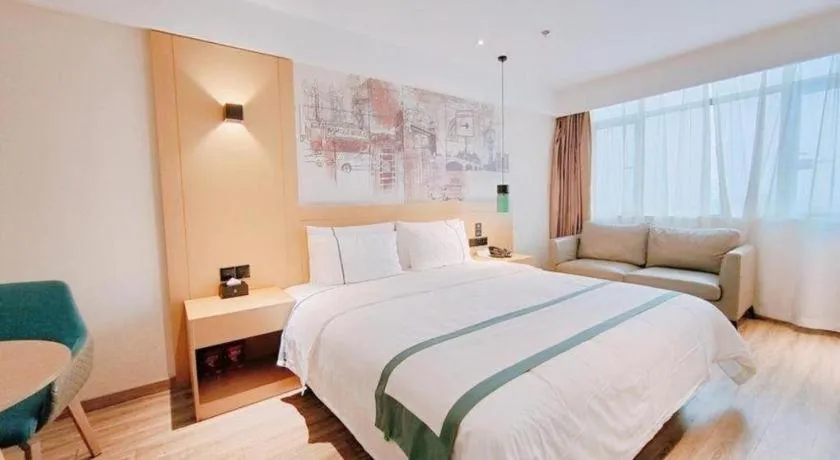 Bed in City Comfort Inn Changsha Huangxing Avenue Airport Longhua Metro Station