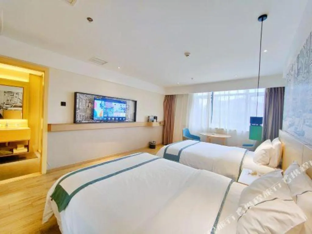 Bed in City Comfort Inn Changsha Huangxing Avenue Airport Longhua Metro Station