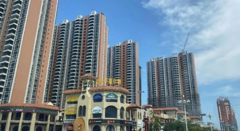 Borrman Hotel Zhanjiang Wuchuan Jinsha Plaza