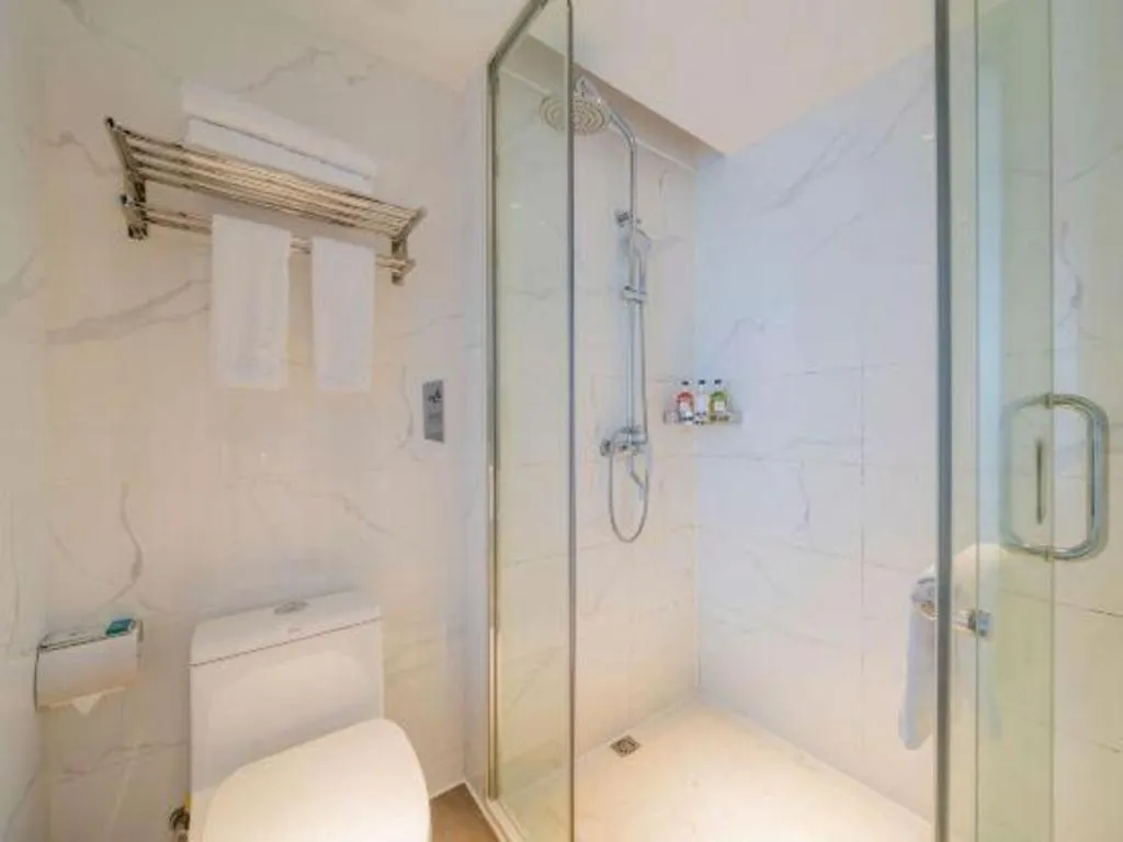 Borrman Hotel Zhanjiang Wuchuan Jinsha Plaza