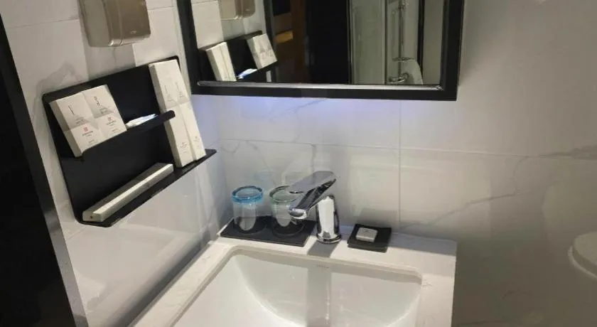 Borrman Hotel Zhanjiang Wuchuan Jinsha Plaza