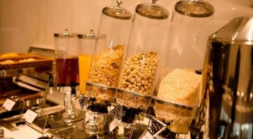 Borrman Hotel Zhanjiang Wuchuan Jinsha Plaza