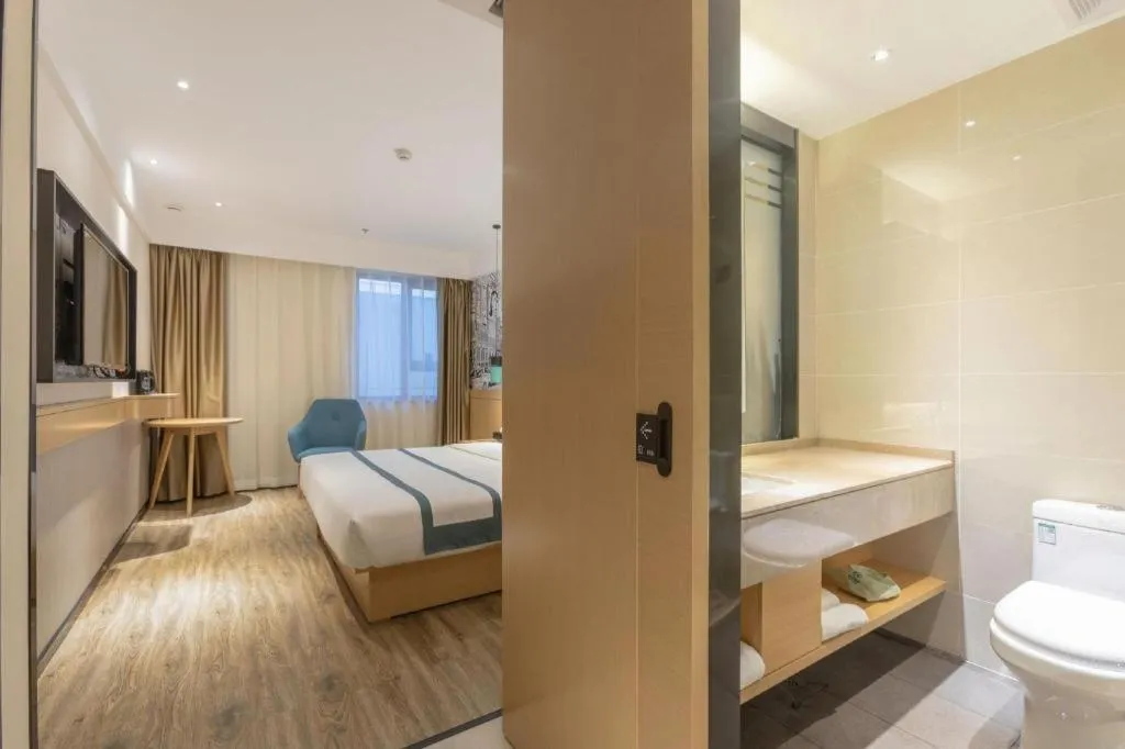 Bed in City Comfort Inn Xingtai Wanda