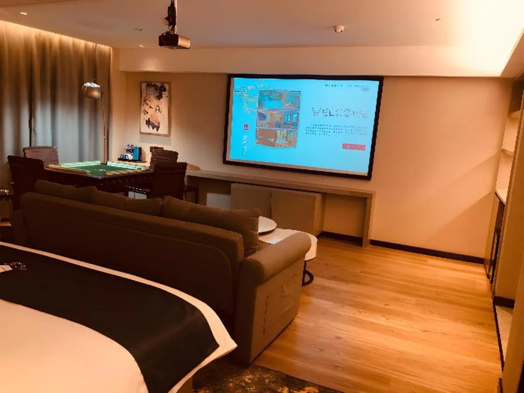 Echarm Hotel Wuhan Huangpi Xiangyang Avenue