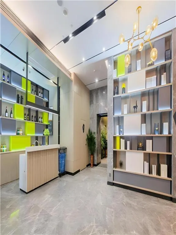 Echarm Hotel Wuhan Huangpi Xiangyang Avenue