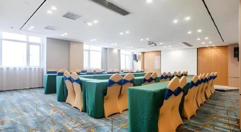 City Comfort Inn Wuhan Tianhe Airport Outlets