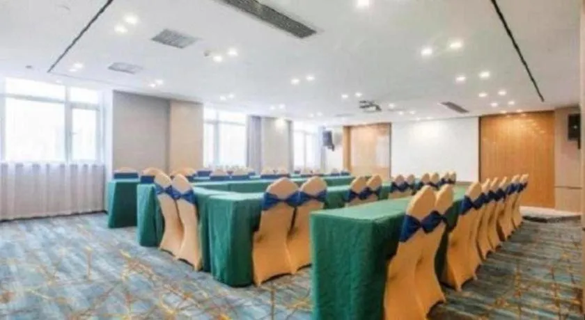 City Comfort Inn Wuhan Tianhe Airport Outlets