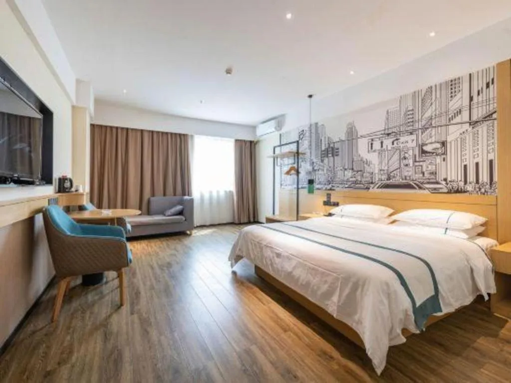 Bed in City Comfort Inn Dongguan Liaobu Jingtai Jiarong Shopping Plaza