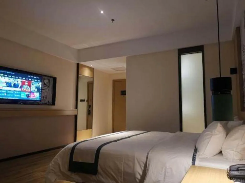 Bed in City Comfort Inn Dongguan Liaobu Jingtai Jiarong Shopping Plaza