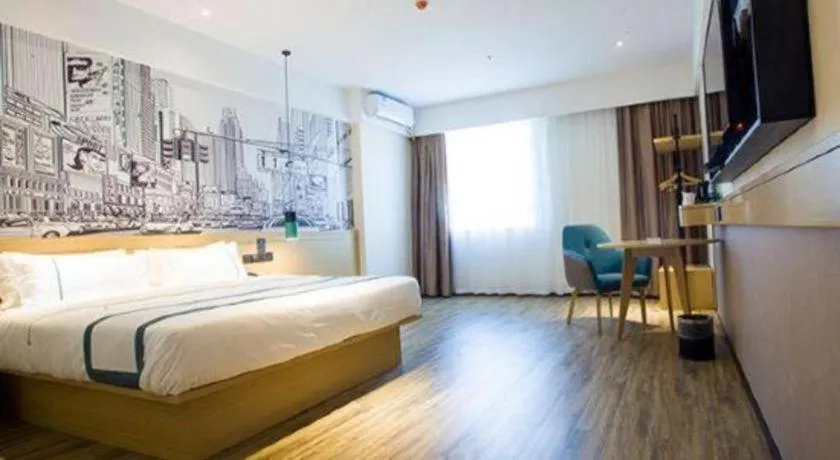 Bed in City Comfort Inn Dongguan Liaobu Jingtai Jiarong Shopping Plaza