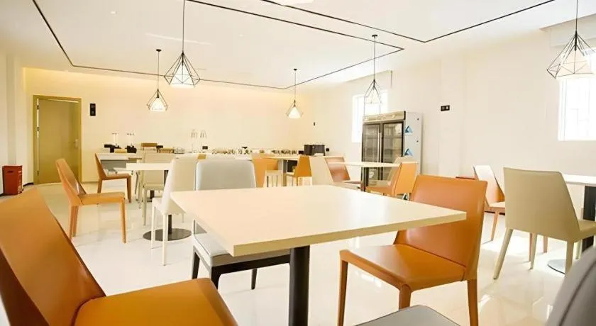 City Comfort Inn Dongguan Liaobu Jingtai Jiarong Shopping Plaza