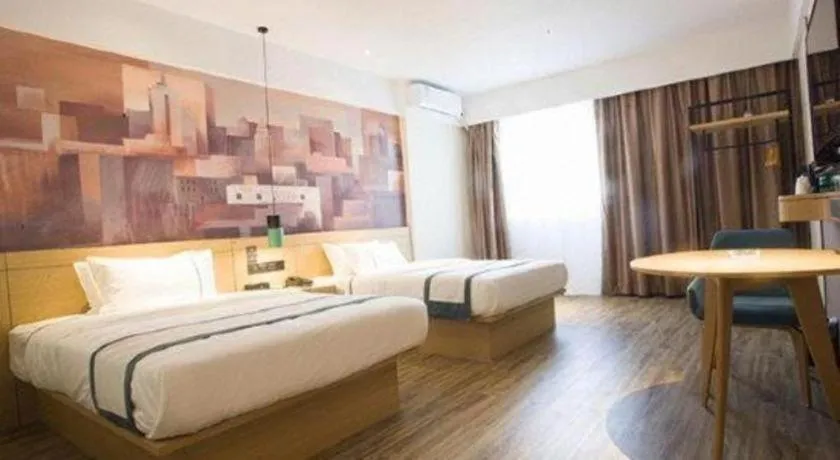 Bed in City Comfort Inn Dongguan Liaobu Jingtai Jiarong Shopping Plaza