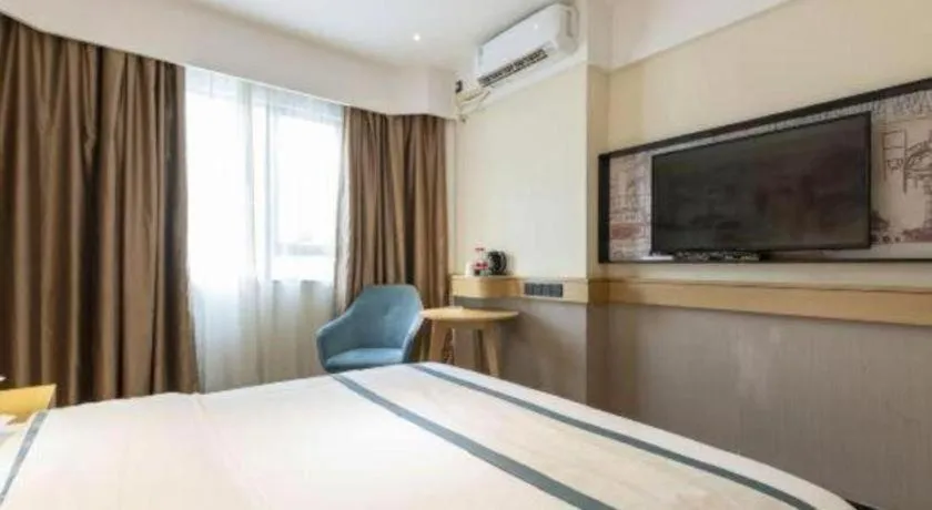 Bed in City Comfort Inn Dongguan Liaobu Jingtai Jiarong Shopping Plaza