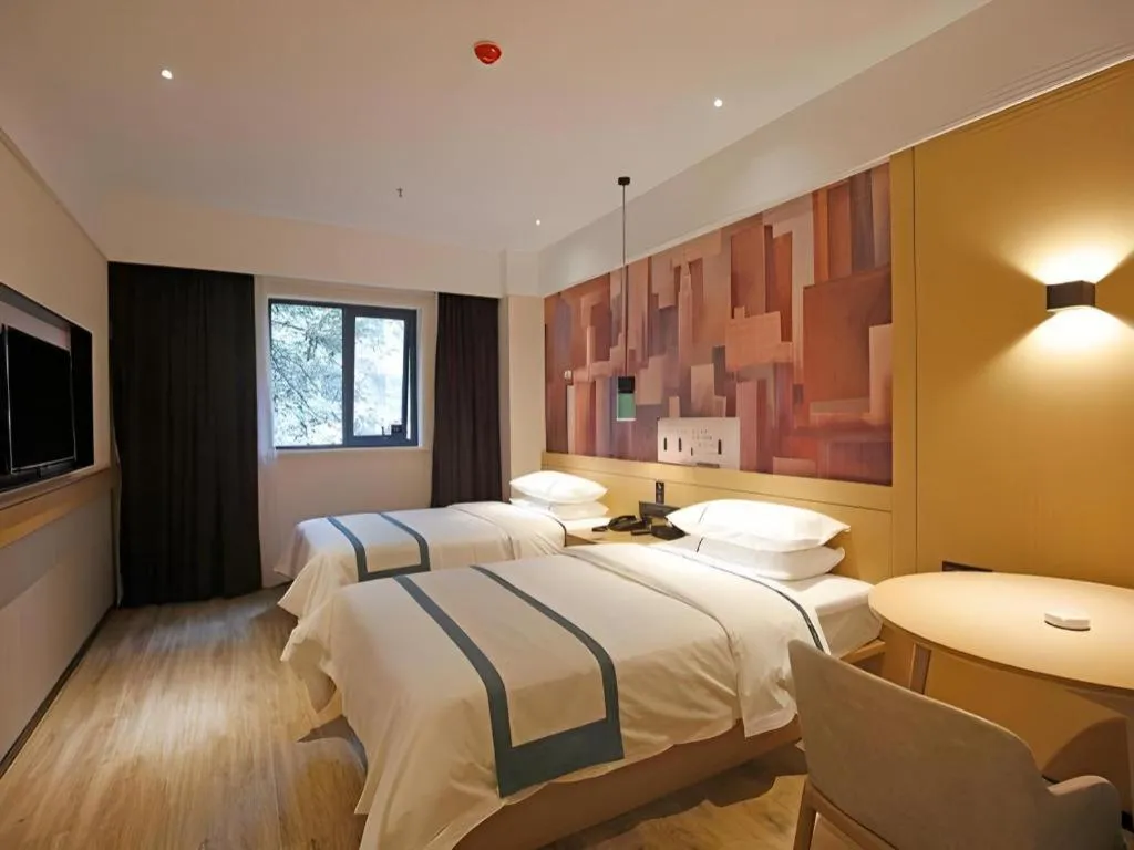 Bed in City Comfort Inn Chengdu Dongjiao Memory