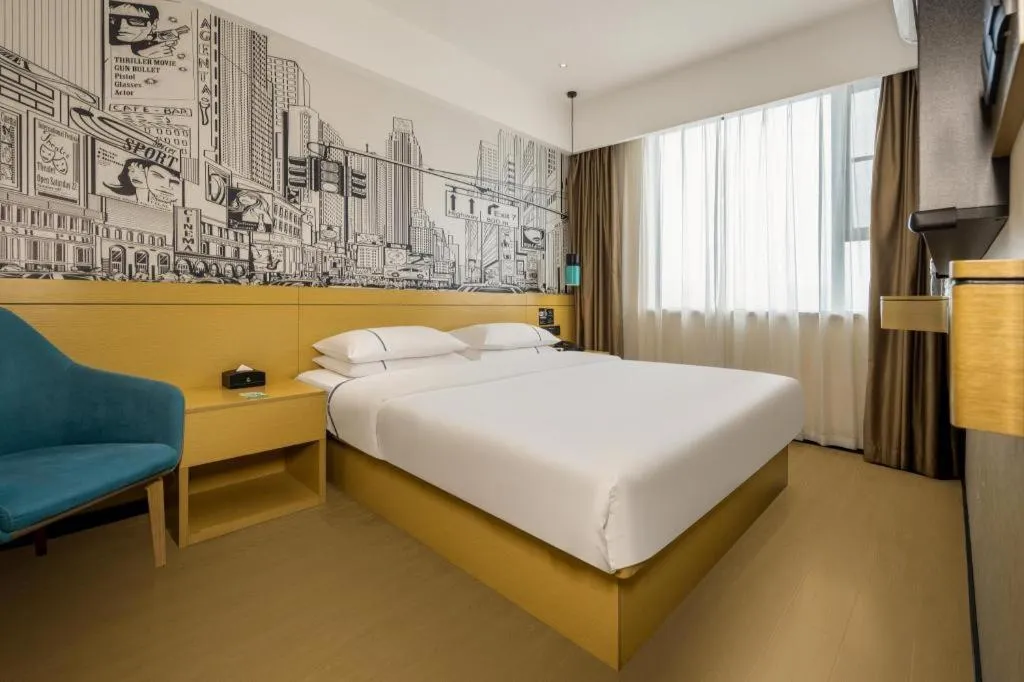 Bed in City Comfort Inn Xingye High-Speed Railway Station