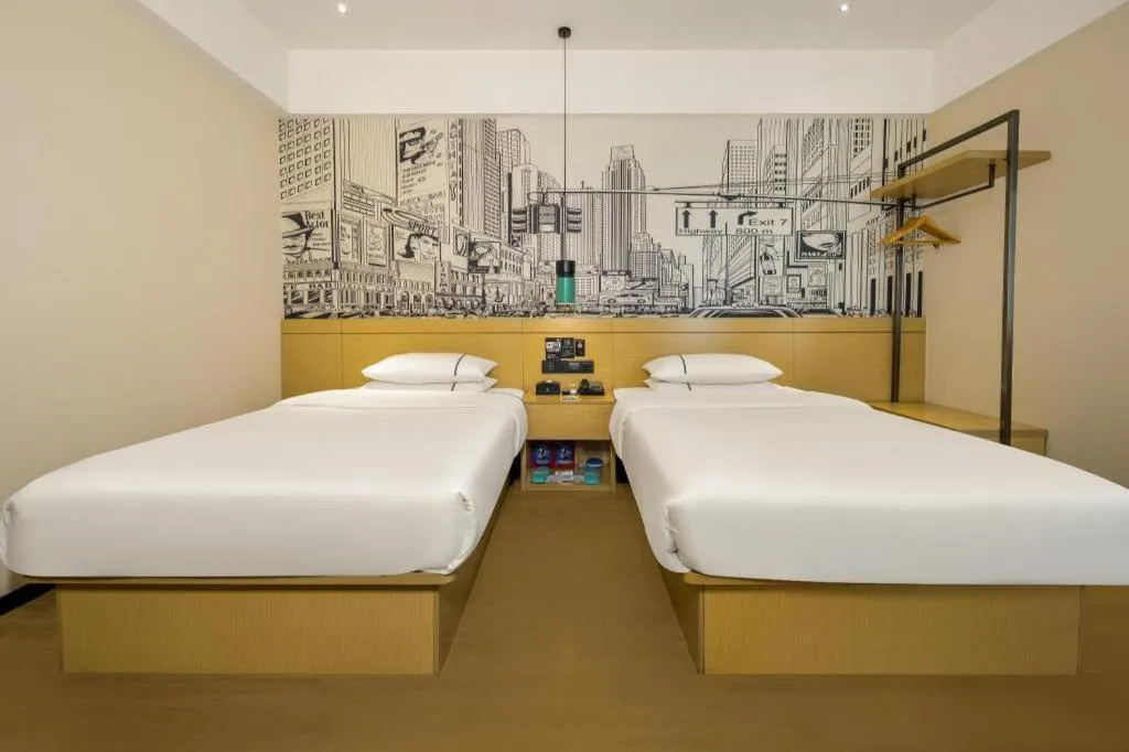 Bed in City Comfort Inn Xingye High-Speed Railway Station