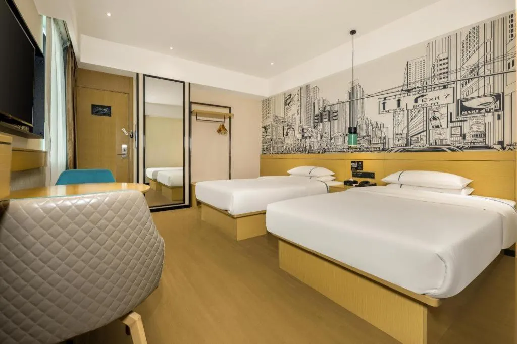 Bed in City Comfort Inn Xingye High-Speed Railway Station