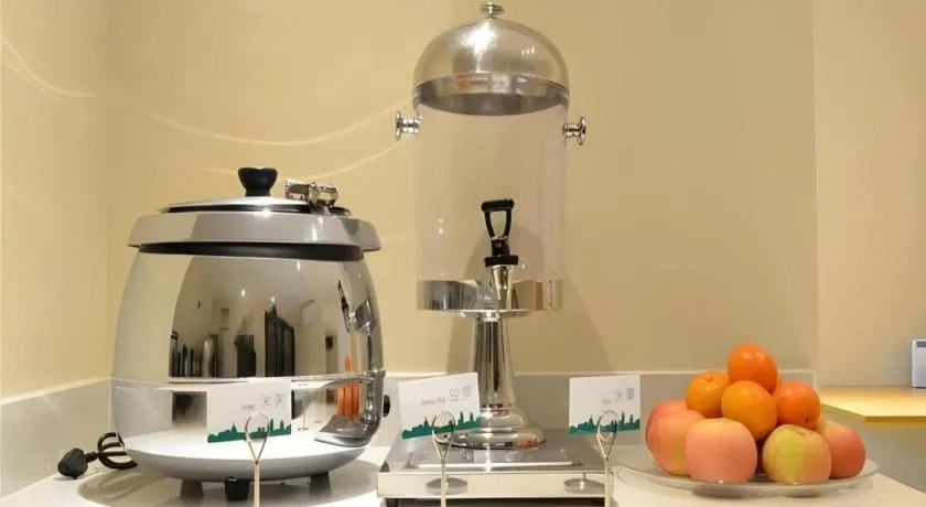 City Comfort Inn Wuhan Qingshan Jianshi Qingyiju Metro Station