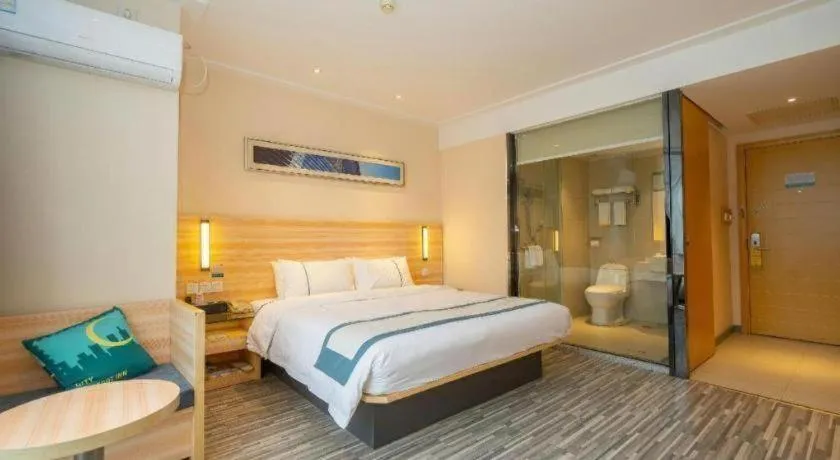 Bed in City Comfort Inn Wuhan Qingshan Jianshi Qingyiju Metro Station