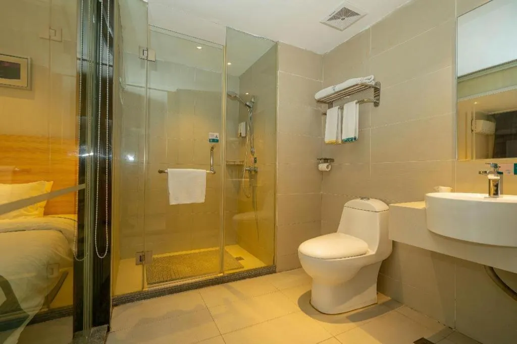 City Comfort Inn Wuhan Qingshan Jianshi Qingyiju Metro Station