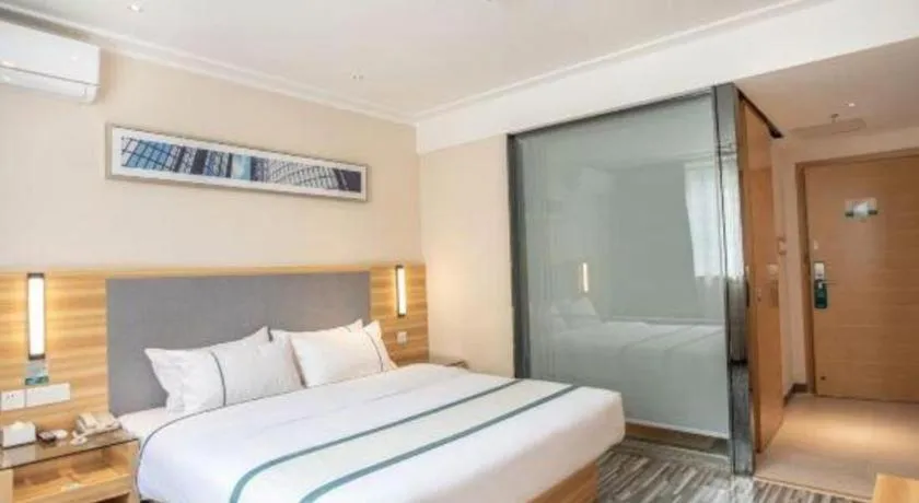 Bed in City Comfort Inn Hengyang Shigu Shuyuan