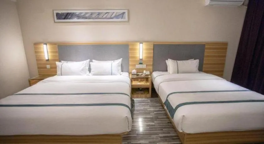 Bed in City Comfort Inn Hengyang Shigu Shuyuan