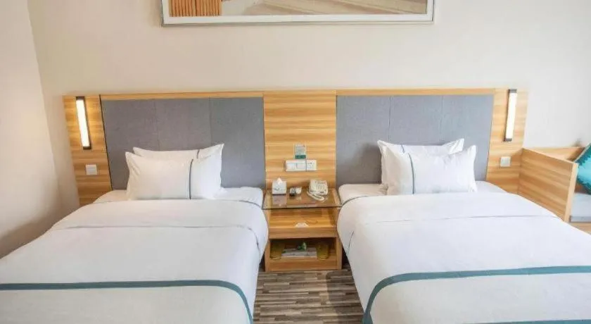 Bed in City Comfort Inn Hengyang Shigu Shuyuan