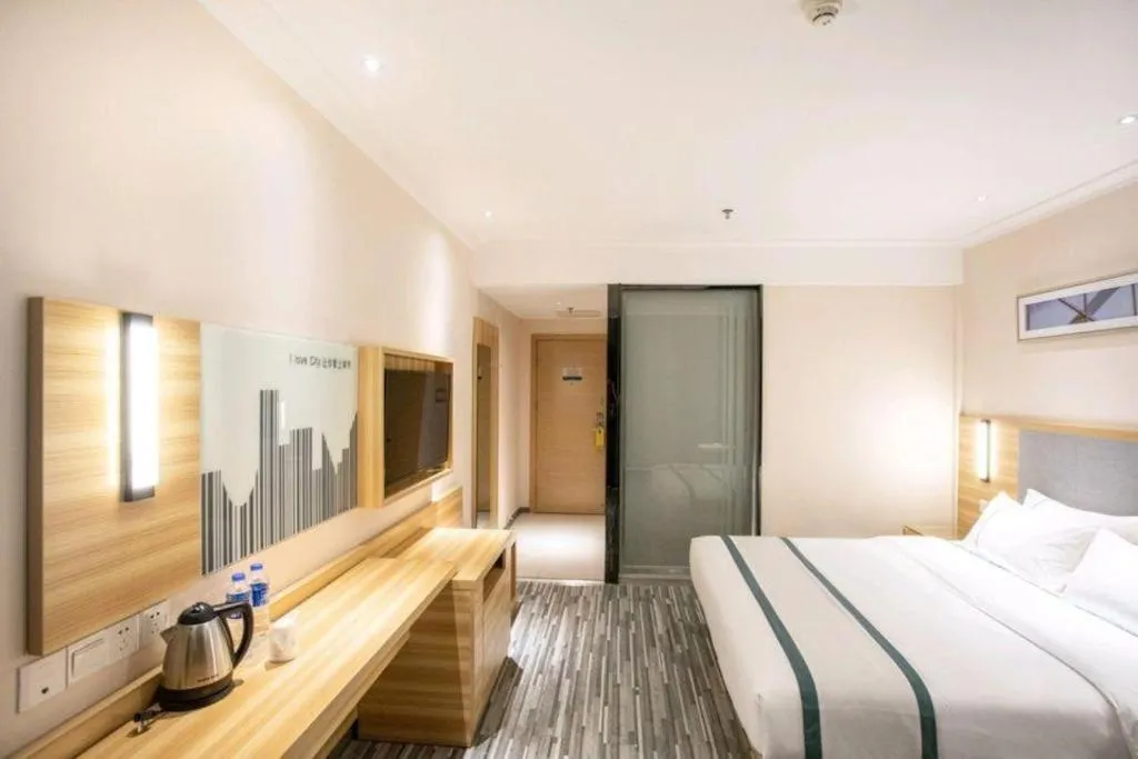 Bed in City Comfort Inn Hengyang Shigu Shuyuan