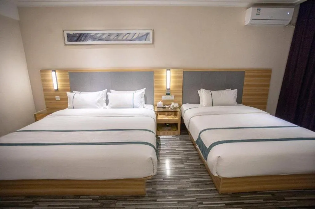Bed in City Comfort Inn Hengyang Shigu Shuyuan