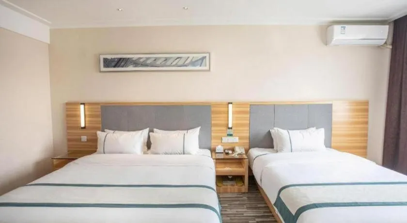 Bed in City Comfort Inn Hengyang Shigu Shuyuan