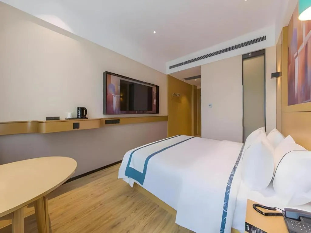 Bed in City Comfort Inn Kunming Qianxing Road Dashanghui Children's Hospital