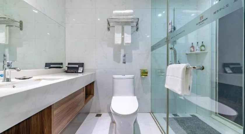 Borrman Hotel Shaoguan Century East Street Fengcai Building