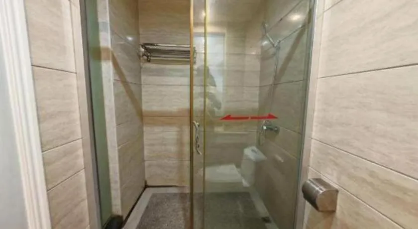 Borrman Hotel Shaoguan Century East Street Fengcai Building