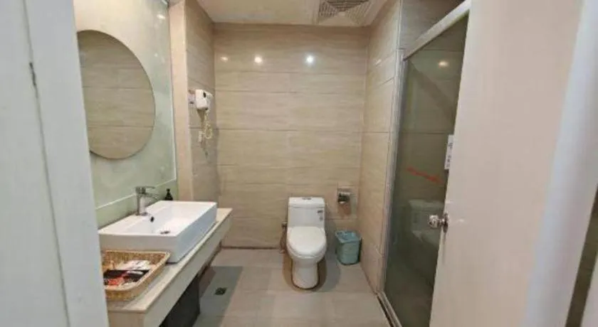 Borrman Hotel Shaoguan Century East Street Fengcai Building