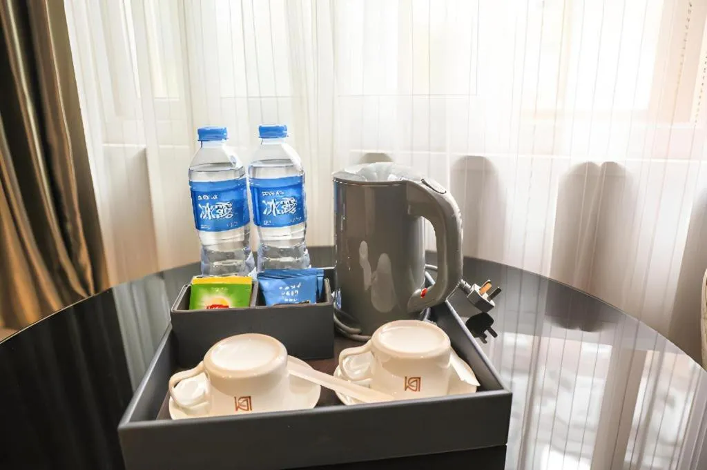 Borrman Hotel Shaoguan Century East Street Fengcai Building