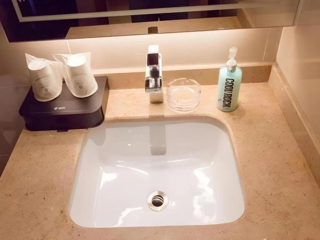 City Comfort Inn Zhuhai Doumen Daxin Xinduhui Pedestrian Street