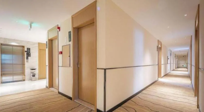 City Comfort Inn Zhuhai Doumen Daxin Xinduhui Pedestrian Street