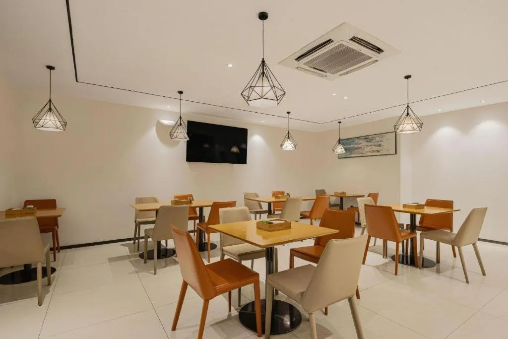 City Comfort Inn Zhuhai Doumen Daxin Xinduhui Pedestrian Street